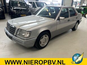 Mercedes-Benz E-klasse E200 W124 Dakraam 165.500KM Nette Auto sedan