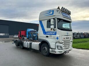 DAF XF 106.460 chassis truck