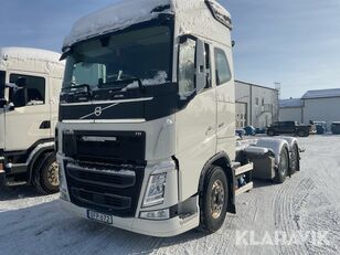 Volvo FH 6x2 chassis truck