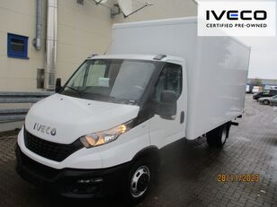 IVECO 35C16H box truck < 3.5t