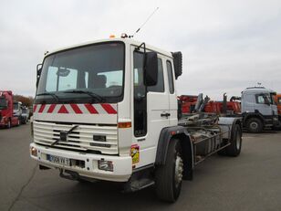 Volvo FL6 19 dump truck