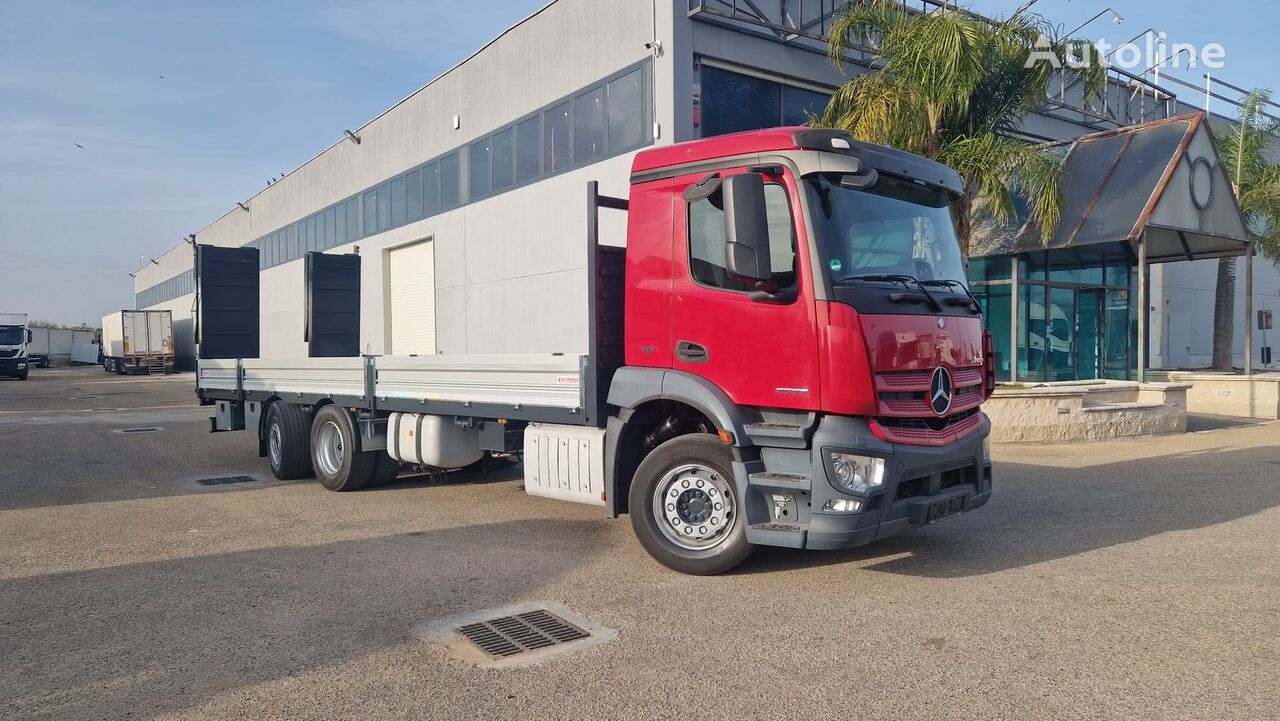 Mercedes-Benz ANTOS 2532 flatbed truck