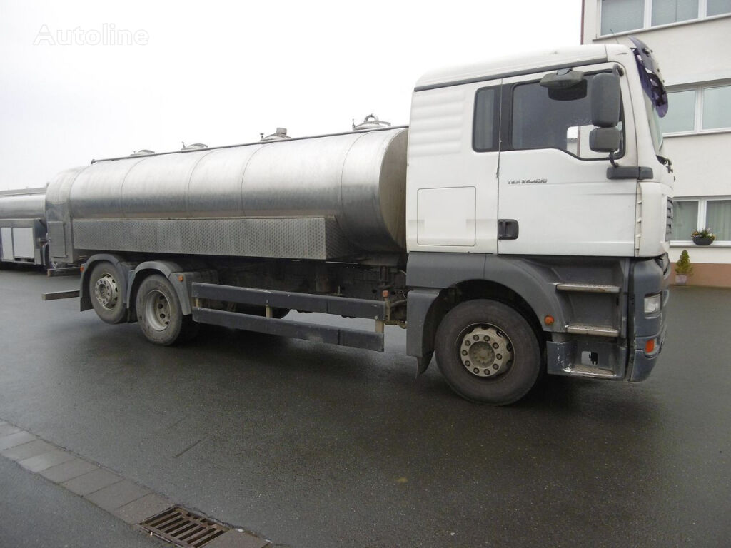 MAN TGA 26.430 6x2 (Nr. 4356) milk tanker