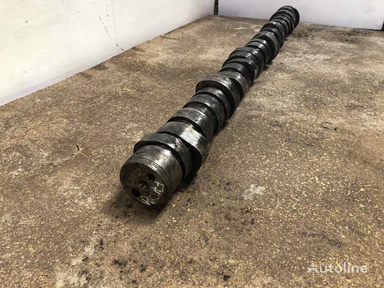 Volvo 20757636 camshaft for Volvo FH truck tractor