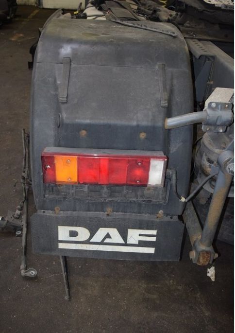 DAF Błonik tylnej osi z lampą mudguard for DAF XF 105 truck