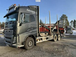 Volvo FH16 6X4 timber truck