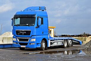 MAN car transporter