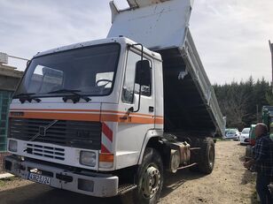 VOLVO FL7 dump truck