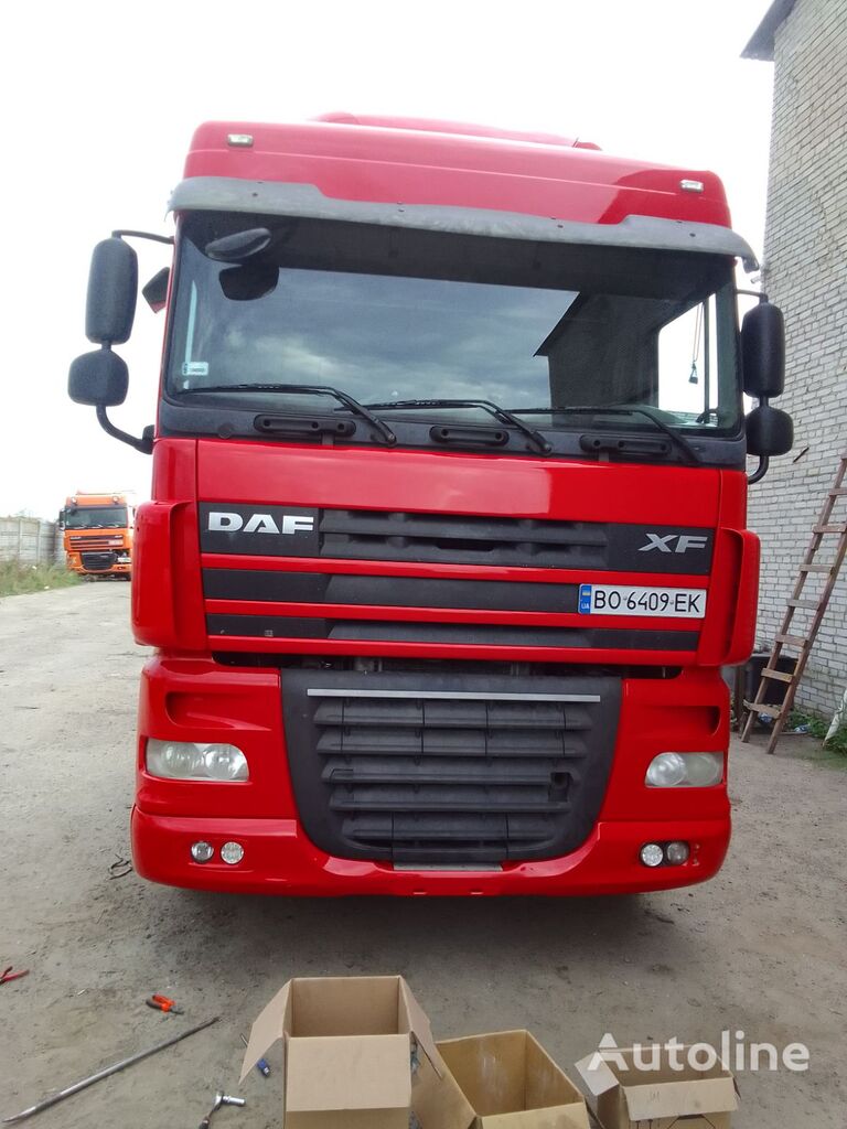 DAF XF 105 460 truck tractor