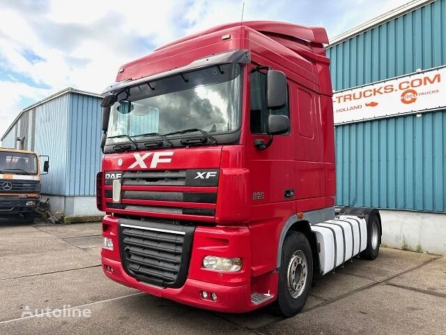 DAF XF 106.460 SPACECAB (ZF MANUAL GEARBOX / MX-BRAKE / 995+500 LITE truck tractor
