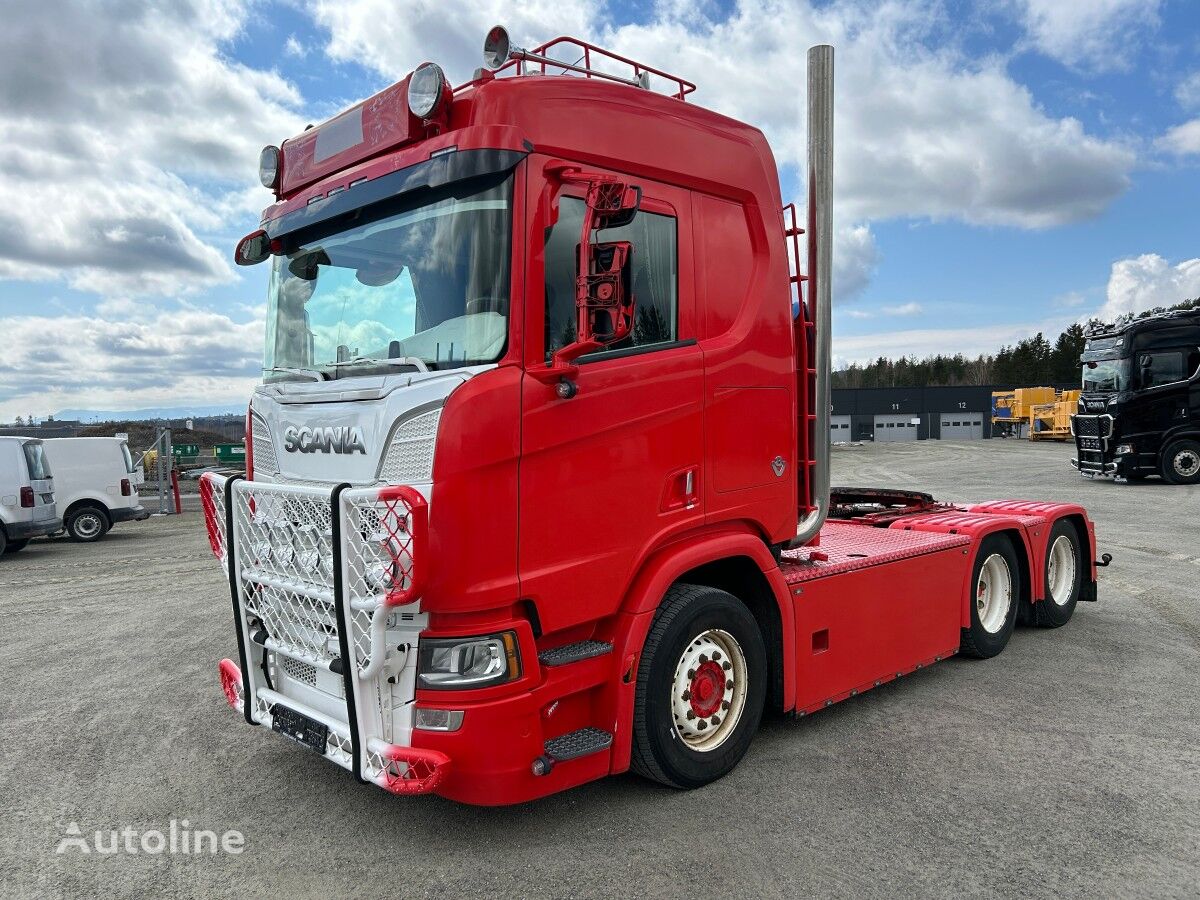 Scania R-serie truck tractor